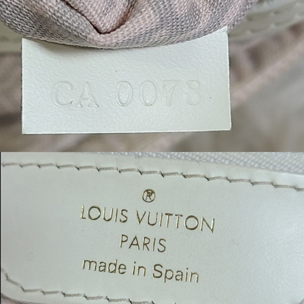 💯 Authentic Louis Vuitton Tote Bag 🍀 - Picture 12 of 17